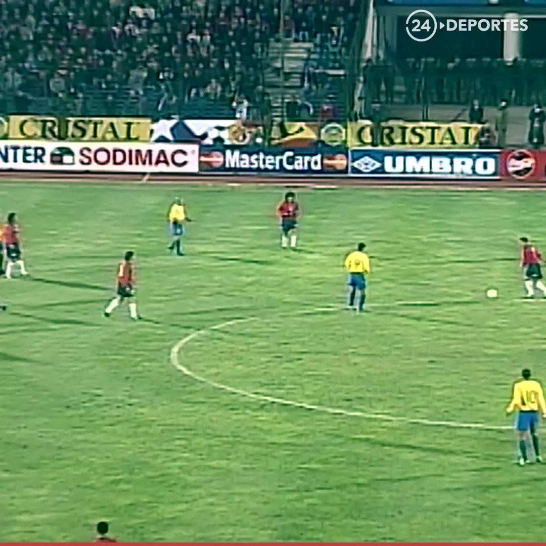 Iván Zamorano e Marcelo Salas durante - Futebol 80-90-00