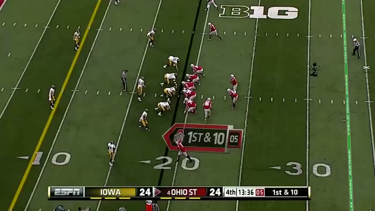 Wishing a happy birthday to Carlos Hyde. Hope he celebrates by doing some Guapo things on the field tonight.

