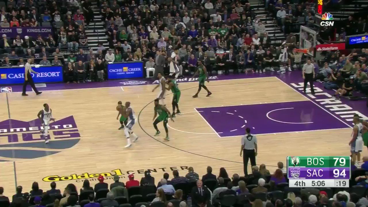 Happy birthday to dunking machine, Willie Cauley-Stein! 