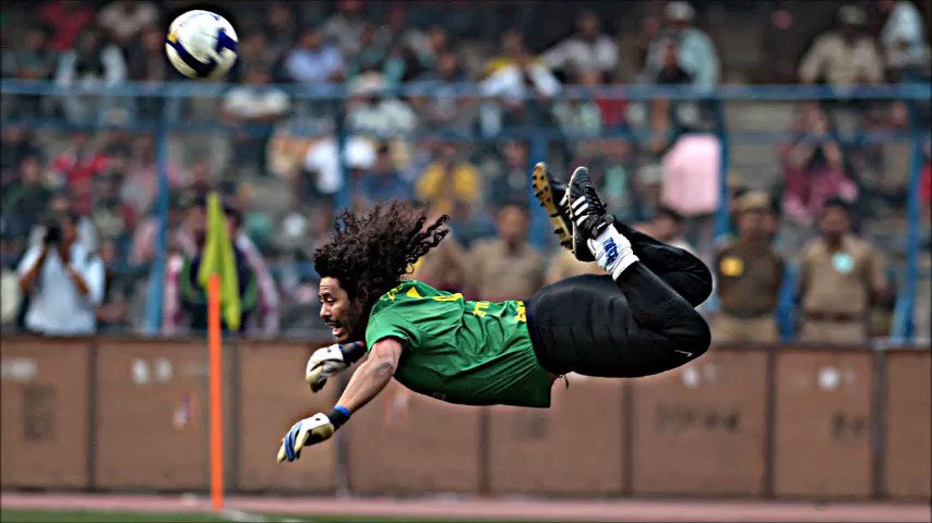 Happy birthday René Higuita. 
