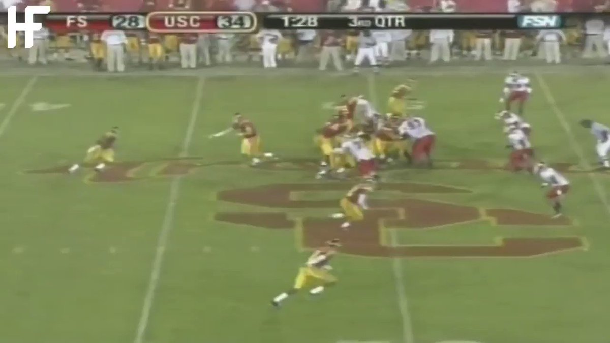 @iam_johnw's photo on college football