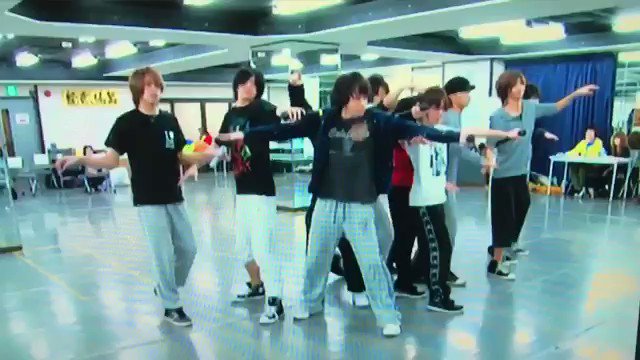 Hey Say Jump情報局 久しぶりにten Jumpを見たんだけど統一感ある揃ってるダンスが本当に凄くて好き Hey Say Jump情報局 久しぶりにten Jumpを見たんだけど統一感ある揃ってるダンスが本当に凄くて好き