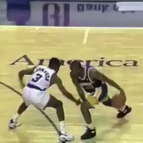 (1993) \"YES, YES, YES... IN YO FACE!\"

Happy birthday Tim Hardaway! 