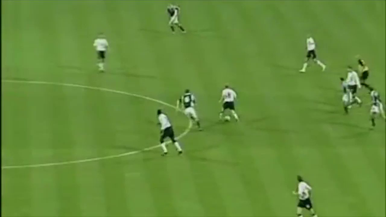  Happy 41st Birthday to Emile Heskey 545 appearances, 62 England caps, and this absolute beauty

