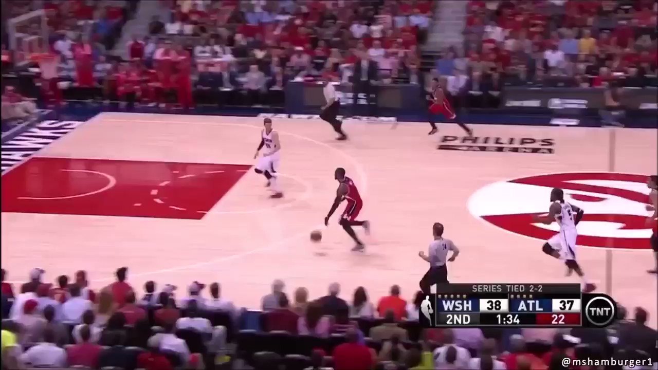 Happy birthday to the only player better than hoodie melo, gang sign john wall!  