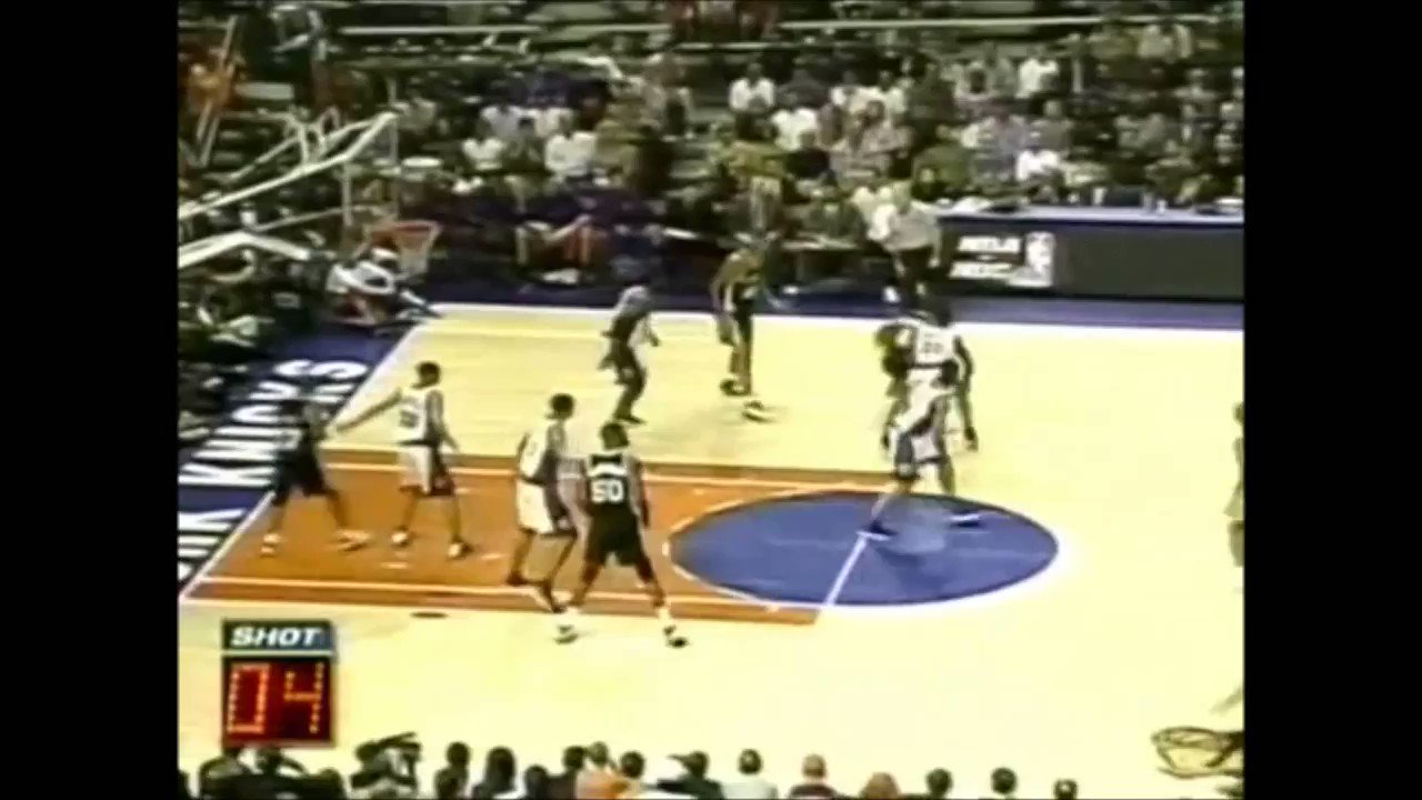 Happy Birthday to one of the rawest players from the \90s, Latrell Sprewell! 