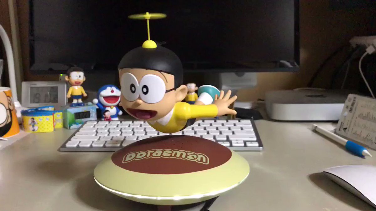 どら焼きの上で本当に浮遊するのび太タケコプターの力を感じる 話題の画像プラス