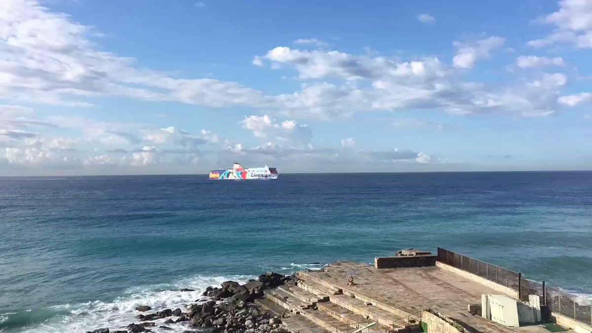 La grande nave segue la pilotina per entrare sicura in porto
Seguiamo Maria nll'umiltà per entrare con lei nlla gloria!
#12settembre #Buonpm