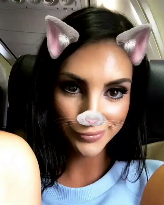 ugh I would eat my own face right now cause it's so cute. fucking filters. ??? https://t.co/peU1mXjV