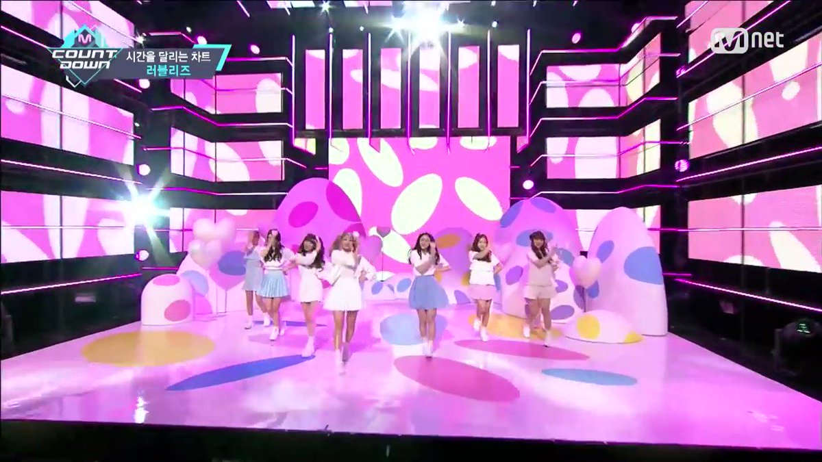 Lovelyz Kissing You was still the most powerful and iconic cover in the history. Everything was clean, the LIVE vocals, The distribution of lines, everything looked so perfect like it was their song. Stan the legends who can make every song their own