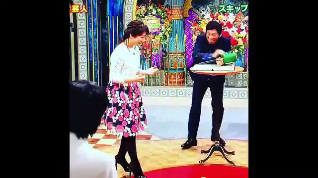 https://pbs.twimg.com/ext_tw_video_thumb/911127981396914176/pu/img/m5QOxjw9DodRH16d.jpg