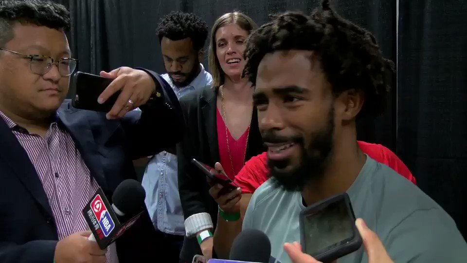 Kanye West is a huge Mike Conley fan and he let him know with random  late-night call 