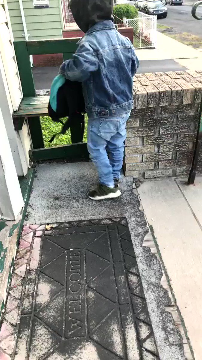 DRILLY (@5amDrils) on Twitter photo 2018-06-20 01:49:40 I Swear This What I Live For 😂 I Swear This What I Live For 😂