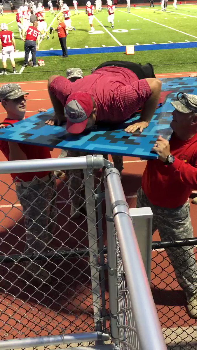 Principal @jasteffens kicking off the pushups tonight! #SeniorNight