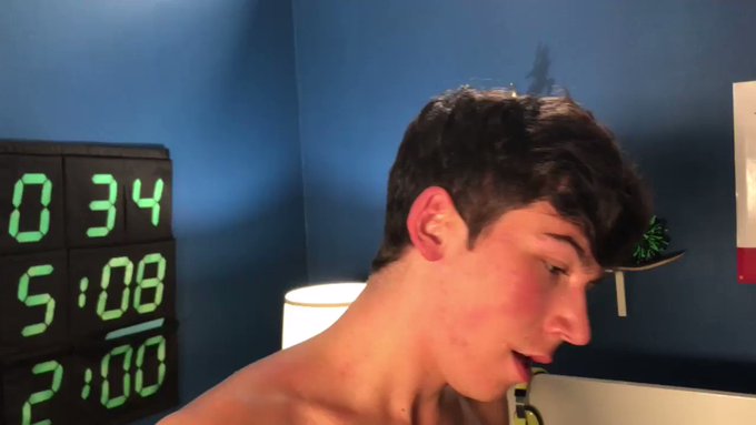 Look whose’s back!! @JaredScottxxx loves the new boy @NicholasxRomero #BTS #8teenboy ??? https://t.c