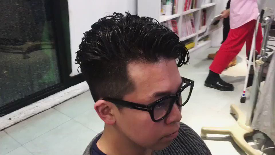 スパイラルパーマのメンズ特集 自宅での巻き方セット方法 動画あり ヘアスタイルマガジン