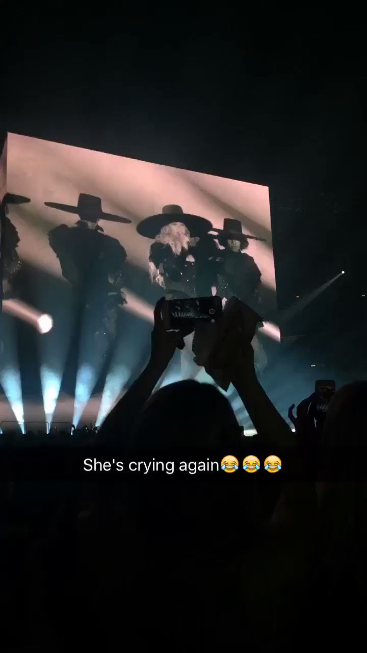 HAPPY BIRTHDAY !!!! Tb to when you cried 357 times @ Beyoncé   