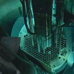 この青い光の原因は‥原発稼働の瞬間に発する光!