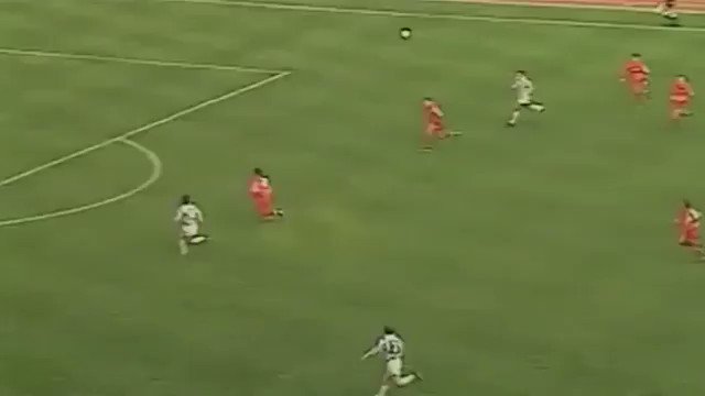 Remessageed 90s Football ( Happy Birthday Roberto Baggio!  