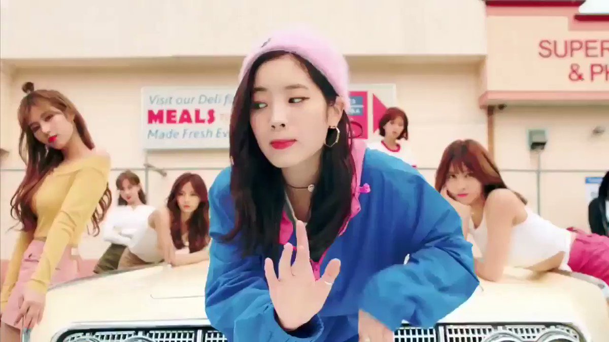 Me Likey The Best Fan Reactions To Twice S Awesome New Mv Sbs Popasia Me Likey The Best Fan Reactions To Twice S Awesome New Mv Sbs Popasia