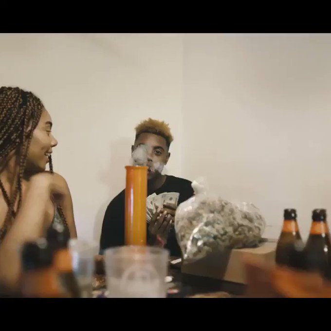 Pipe dreams dropping on thizzler in a week #blessup #MondayMotivation https://t.co/EEadQmMF3A<a href="/tag/blessup"class="tags">#blessup</a><a href="/tag/mondaymotivation"class="tags"><span>#mondaymotivation</span></a>