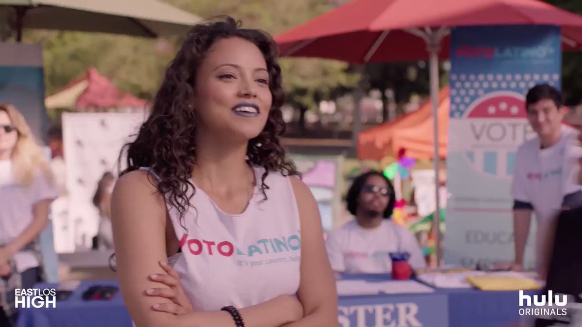 East Los High On The Season 4 Look Back Co Hosts Gabrielle Walsh Amp Cinthya Carmona Will Smash Cakes In Each Other S Faces Jk Nov 1 3 30pm Fblive T Co 1np0n1mrqd Twitter