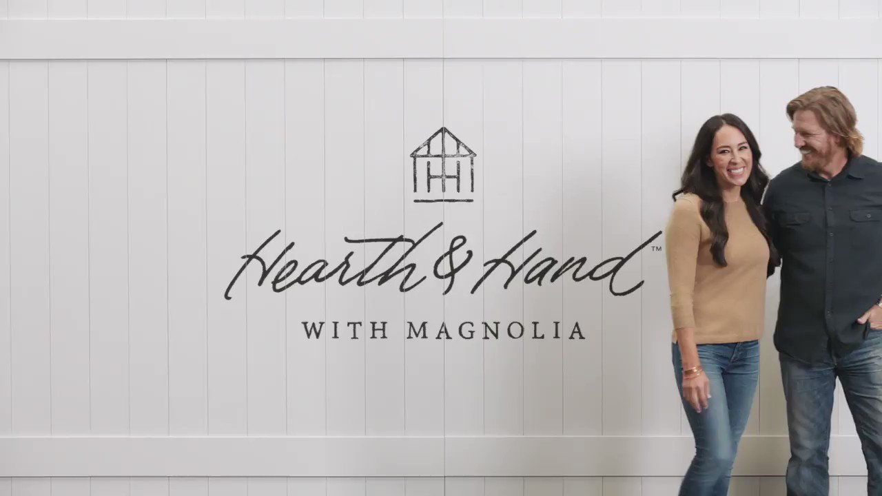 Elizabeth Hoskins (LizH1852) / Twitter