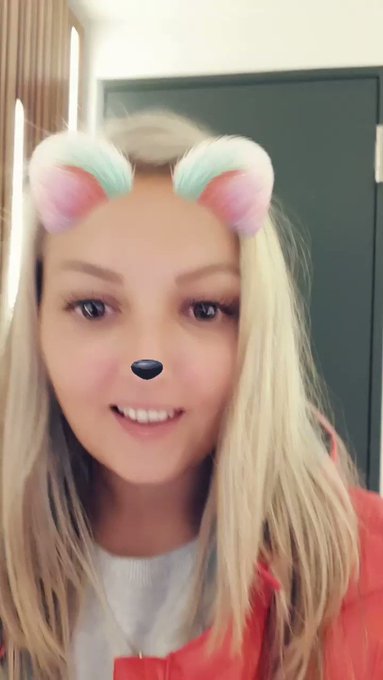 After 600km driving 🤗 https://t.co/e4IXKV8uNk