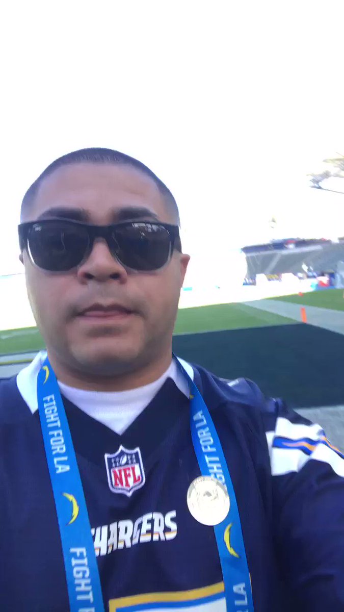 .@Louiegeezy is taking over our Snapchat account for #BUFvsLAC!   Follow along 👻: chargers https://t.co/pOezGZlGcg