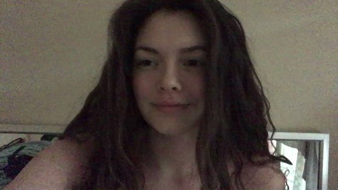 HI, I just opened my eyes 👀 &amp; my name is EMERSON https://t.co/8Md2O4Upn0<a href="/tag/newprofilepic"class="tags"><span>#newprofilepic</span></a>