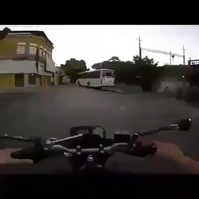 família XRE 300 on X: Grau e corte 🚀🚀 / X
