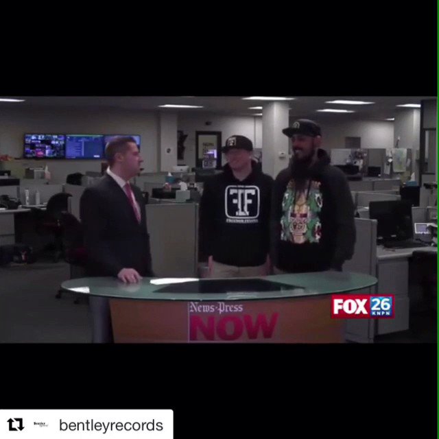 Always a great feeling to see our artists on TV!
Here's @MadMax_BGOD promoting his second nationwide tour with our friend and fellow artist @WileHaze
#HOLIDAZEHAZETOUR #Tour #LiveMusic #BentleyGang #Events #BGOD #Promo #Retweet #Music #HipHop #Rapper #Kansas #RT #NewMusicFriday