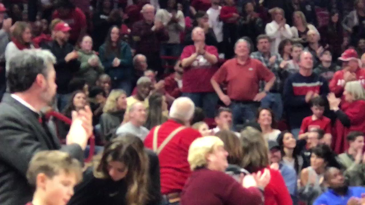Happy 76th Birthday to coach Nolan Richardson. 