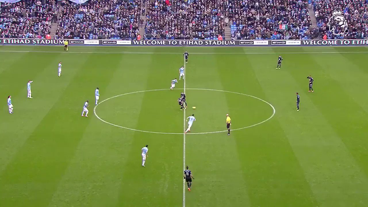 Happy 37th Birthday, Jesus Navas!   