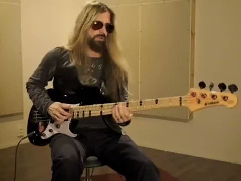 Happy Birthday to former Megadeth and White Lion bassist, James LoMenzo! 