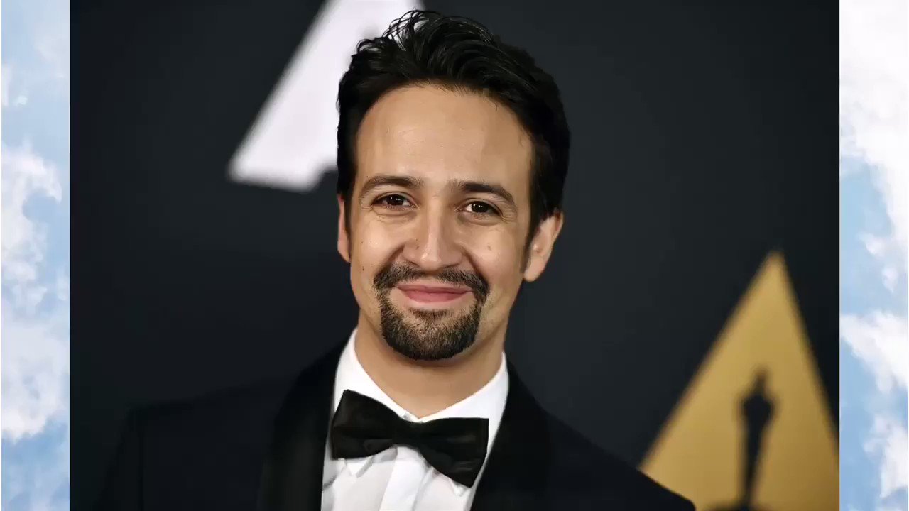 Happy birthday Lin Manuel Miranda!!!!!!!   