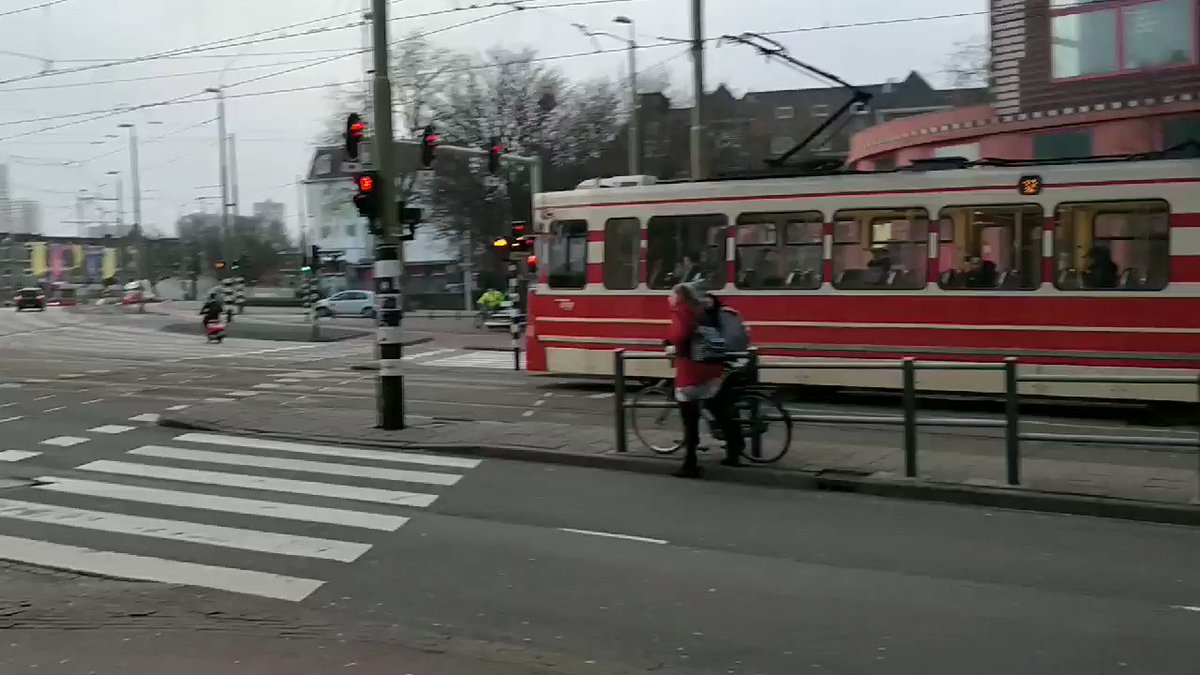 Arnout Vos (@arnoutvos) on Twitter photo 2018-01-18 09:25:02 #Storm bij het Strijkijzer #Storm bij het Strijkijzer
