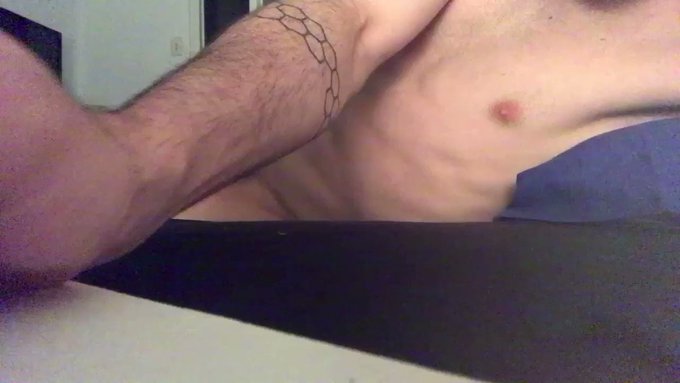 Cum!! https://t.co/VR934ARc8N