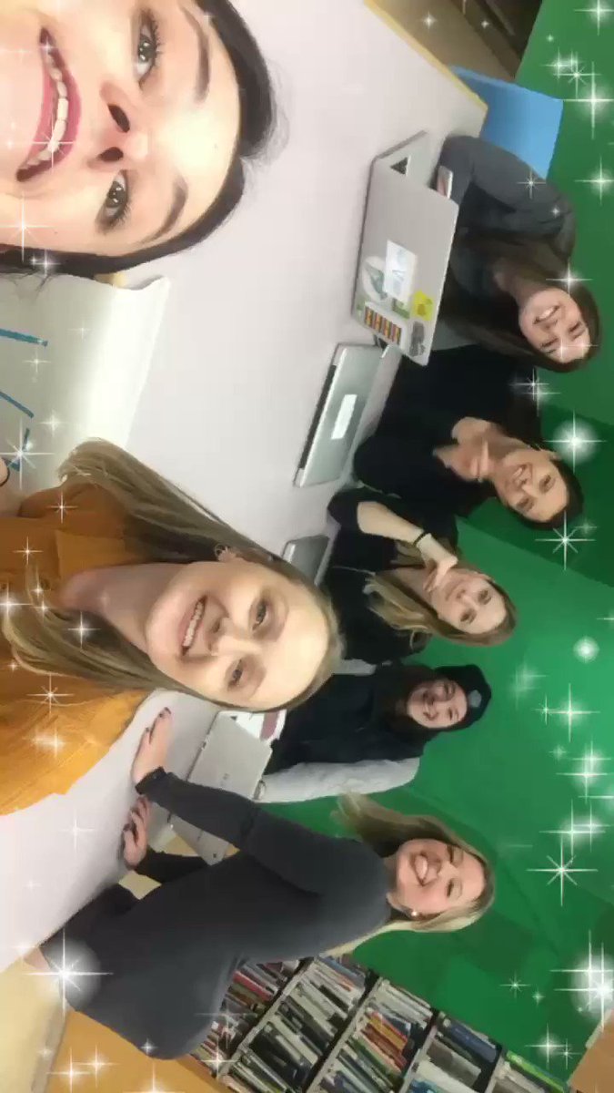 Glitter and Shine cuz we’re looking FINE on The View 🤣💎 #greenscreen @alreyner