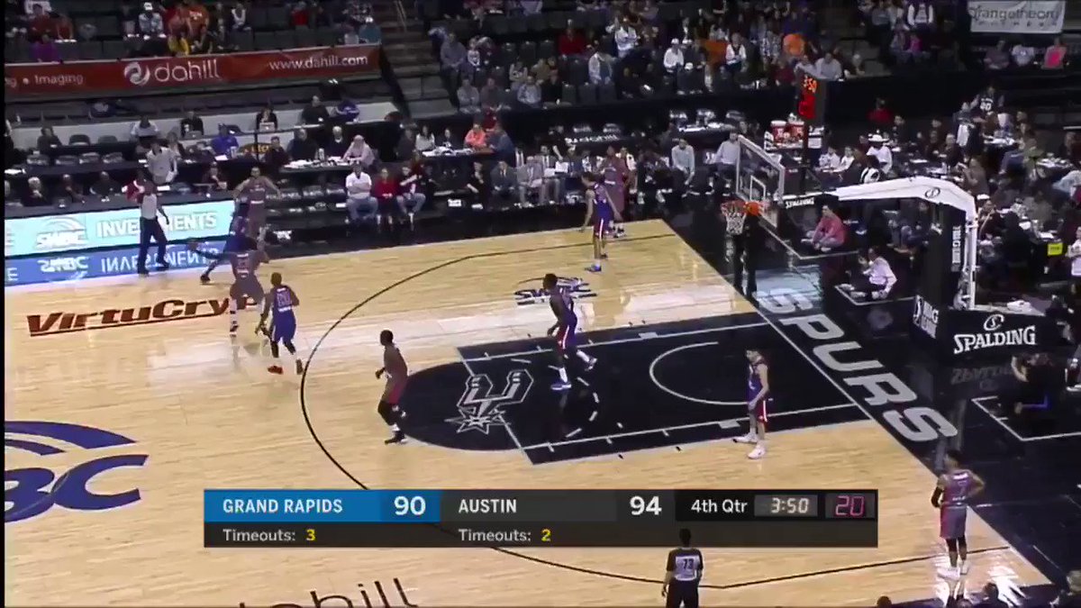 A look back at some of @DHilliard6X’s best work from the first half of the season.
#AllGLeague