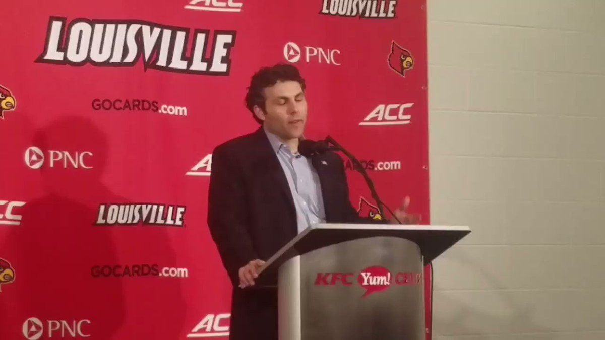 Louisville Defeats Georgia Tech in Thriller, 39-34 - Card Chronicle