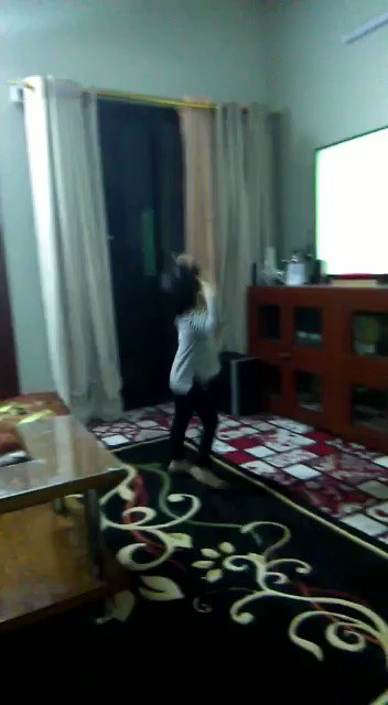 My daughter celebrating @LFC win.. Very proud dad!! #YNWA #LFCFamily 😊🙃
@sirfan93 @rukhsarahmed786 @loonyroon