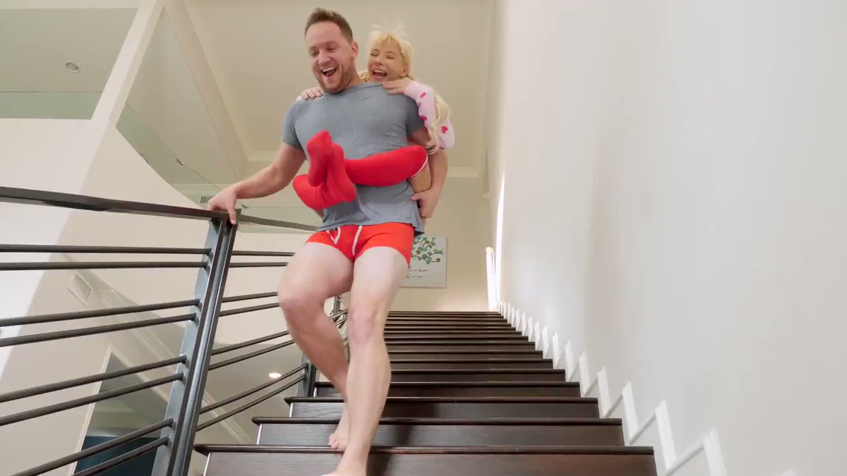 Wants to be your cupcake for "Valentine's Day Naked Treats. 