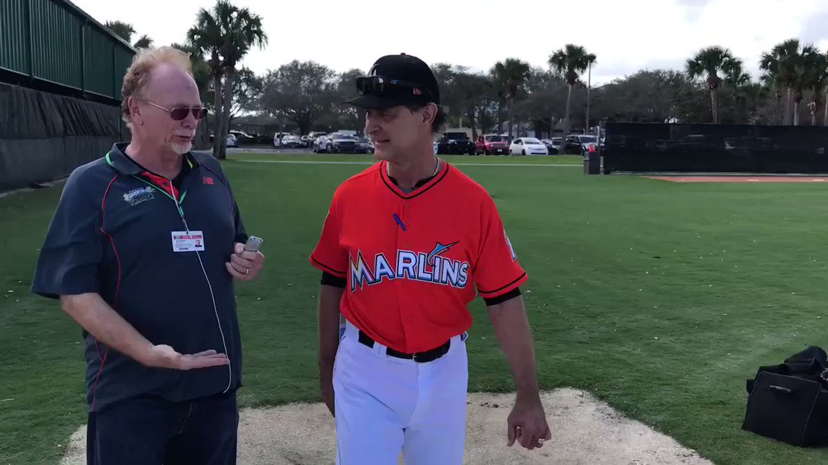 Donnie's here! Let's get going.   #MarlinsST https://t.co/2SdtMg1xrt