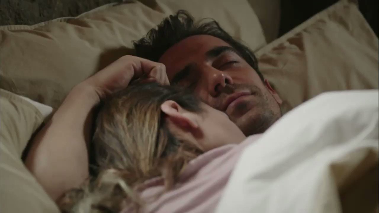 on twitter ماتنلام اذا رفضت تقوم من حضنه لو منها نمت نومه أهل الكهف بعد siyahbeyazask asfer https t co anrshydrh9 twitter