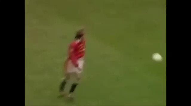 Happy 44th birthday to legend Ole Gunnar Solskjaer!

Arguably his greatest moment in a United shirt... 