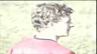 Happy birthday Ole Gunnar Solskjaer!

What a hero he became to the Man Utd fans. 