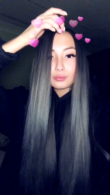 2 месяца я шла от чёрного к холодному пепельному. сколько часов я просидела, сколько денег и усилий приложили<a href="/tag/linkinbio"class="tags"><span>#linkinbio</span></a>