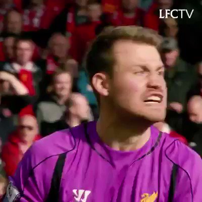  Happy birthday, Simon Mignolet 