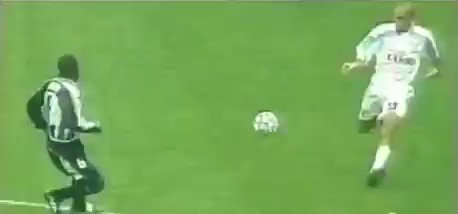 Happy birthday to Juan Sebastian Veron, weighter of passes. 